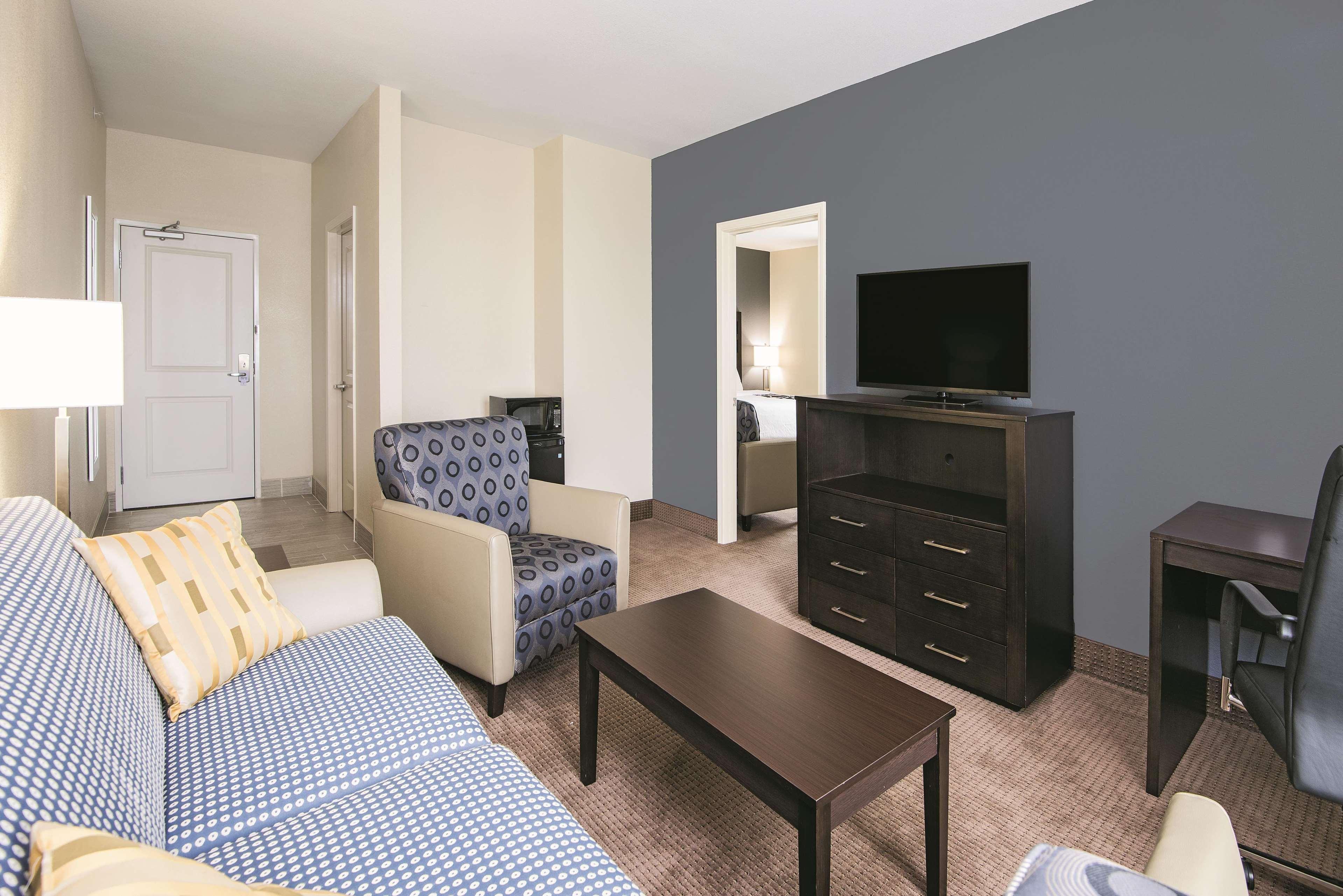 La Quinta By Wyndham Karnes City - Kenedy Εξωτερικό φωτογραφία