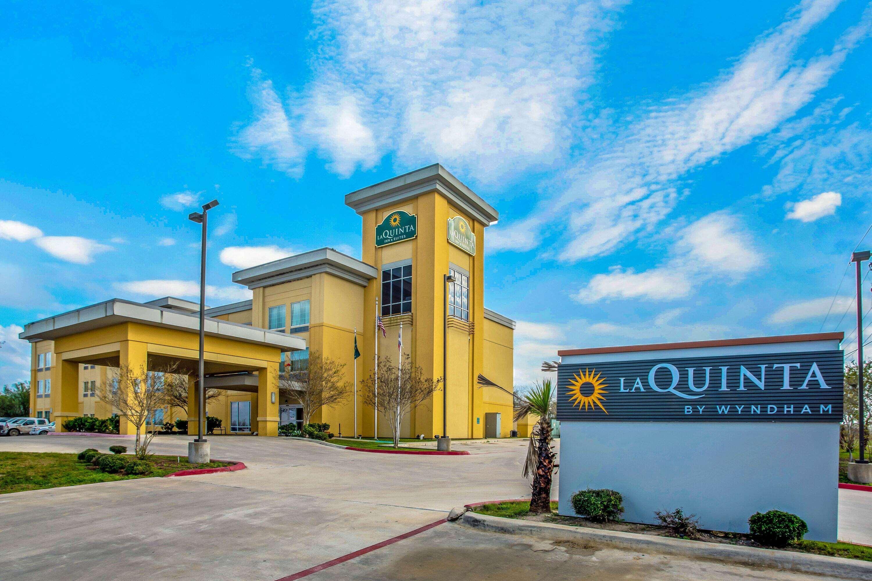La Quinta By Wyndham Karnes City - Kenedy Εξωτερικό φωτογραφία